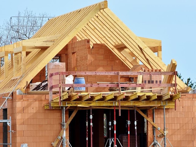 ¿Cuánto tiempo se tarda en construir un edificio?